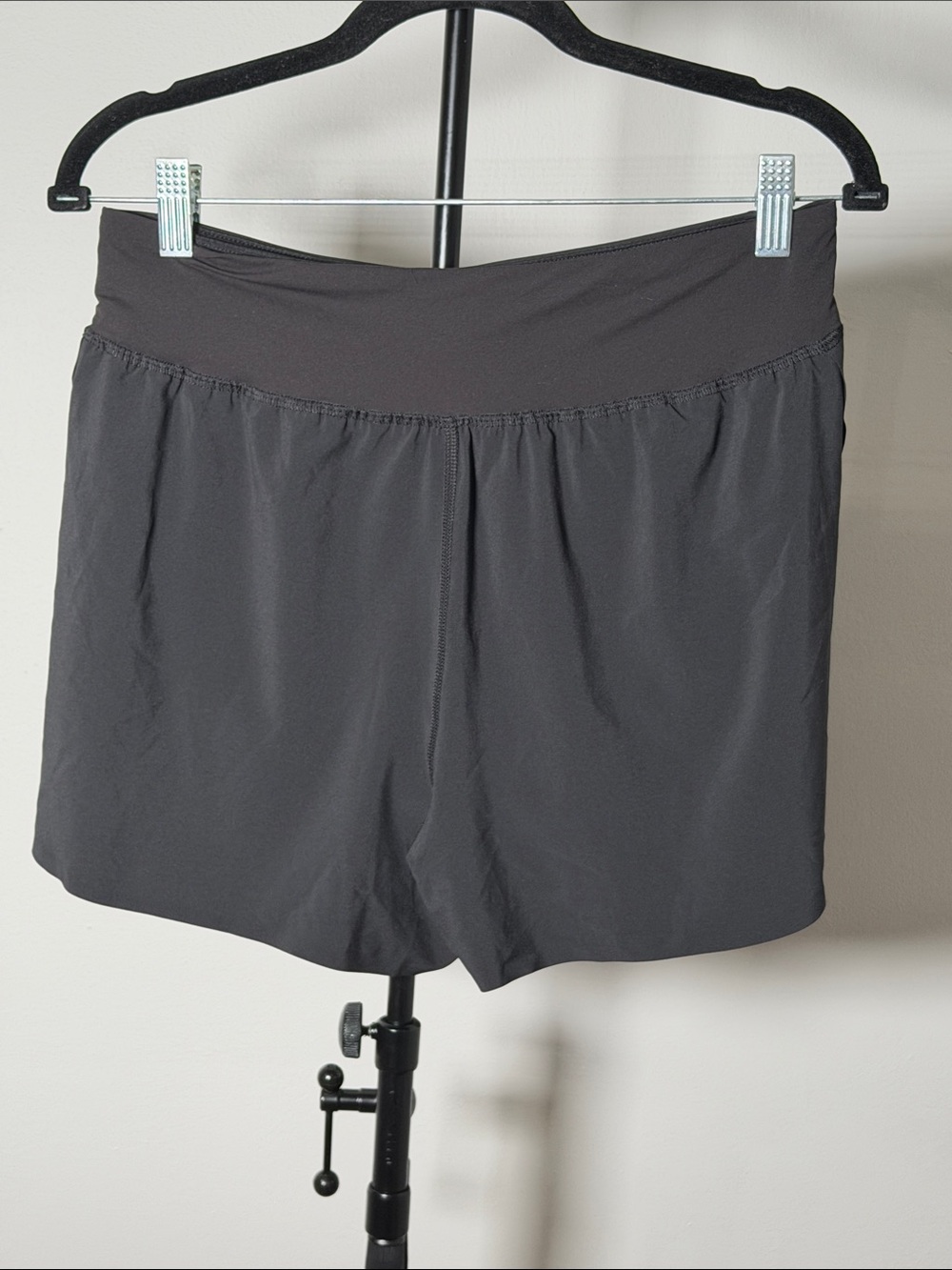 NWOT New Lululemon Fast and Free High-Rise Classic-Fit Split Short 3" Black - Picture 6 of 7